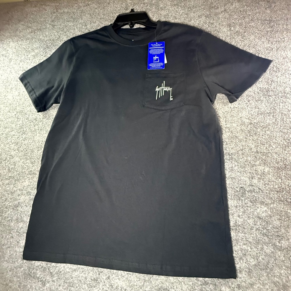 Guy Harvey Mens Small Black Pocket T-Shirt Somewhere In Paradise Graphic NWT